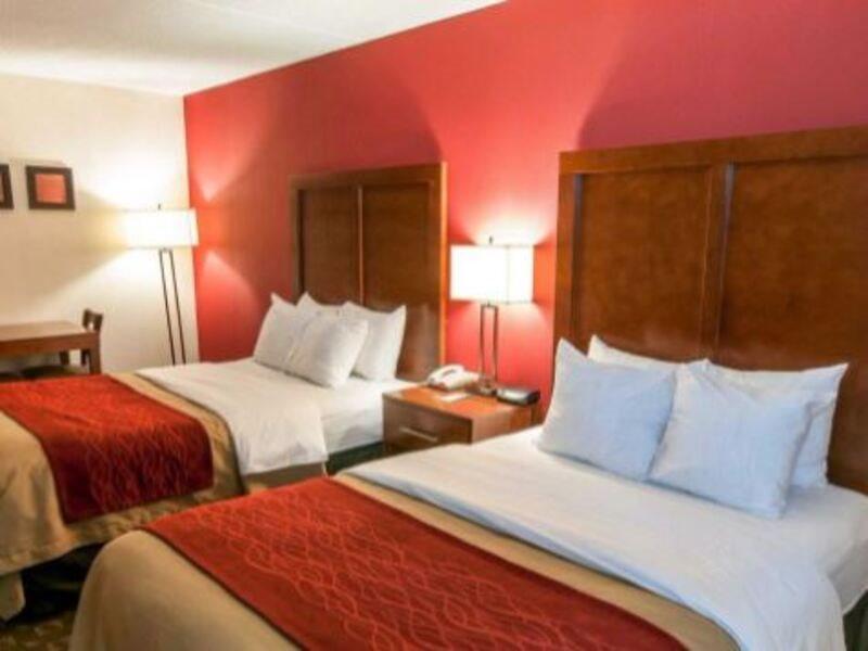 Quality Inn Істон Екстер'єр фото