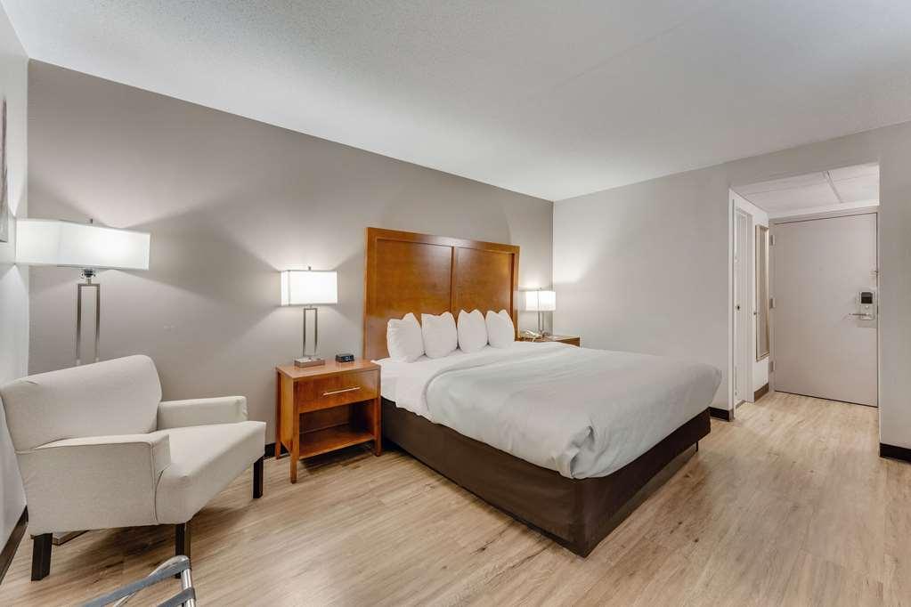 Quality Inn Істон Номер фото