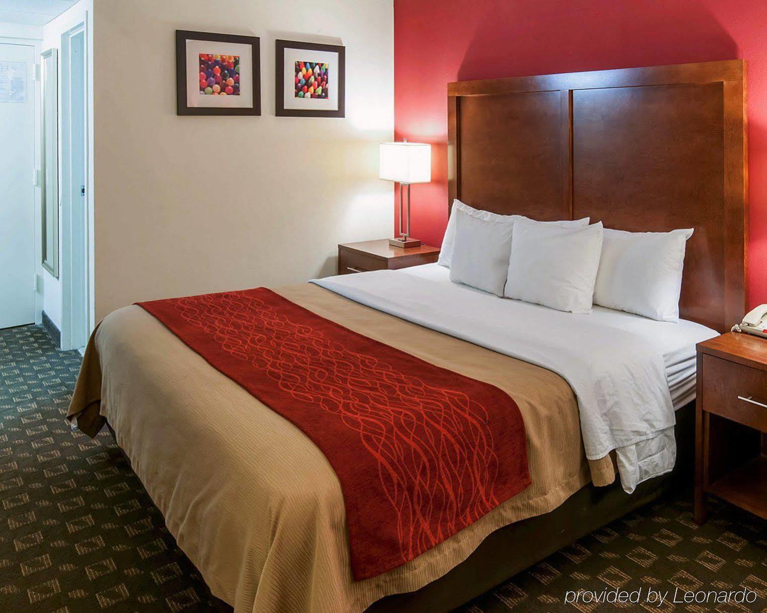 Quality Inn Істон Екстер'єр фото